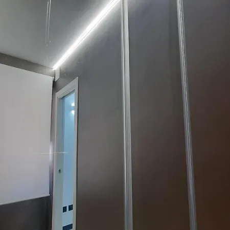 Ambrosia בית הארחה