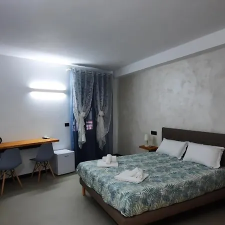 Πανσιόν Ambrosia